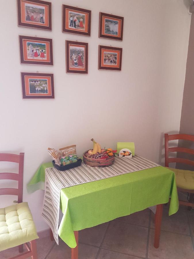 Bed and Breakfast Al 32 y 3 Alguer Exterior foto