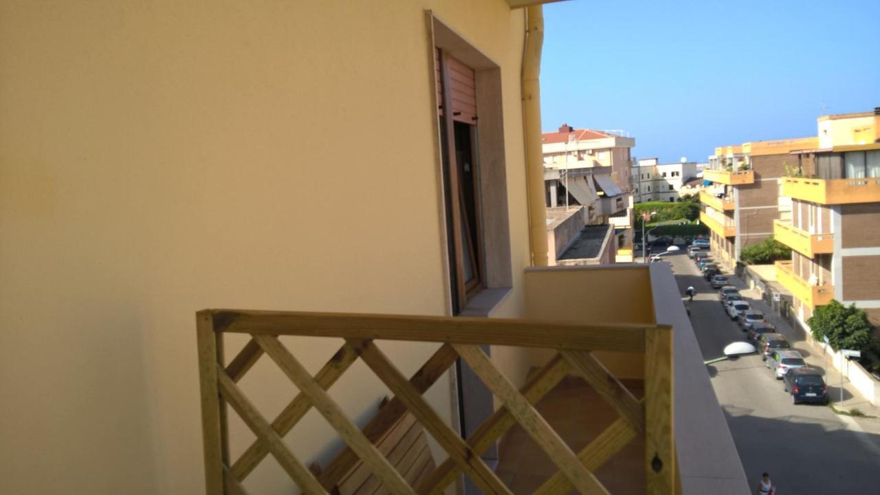Bed and Breakfast Al 32 y 3 Alguer Exterior foto